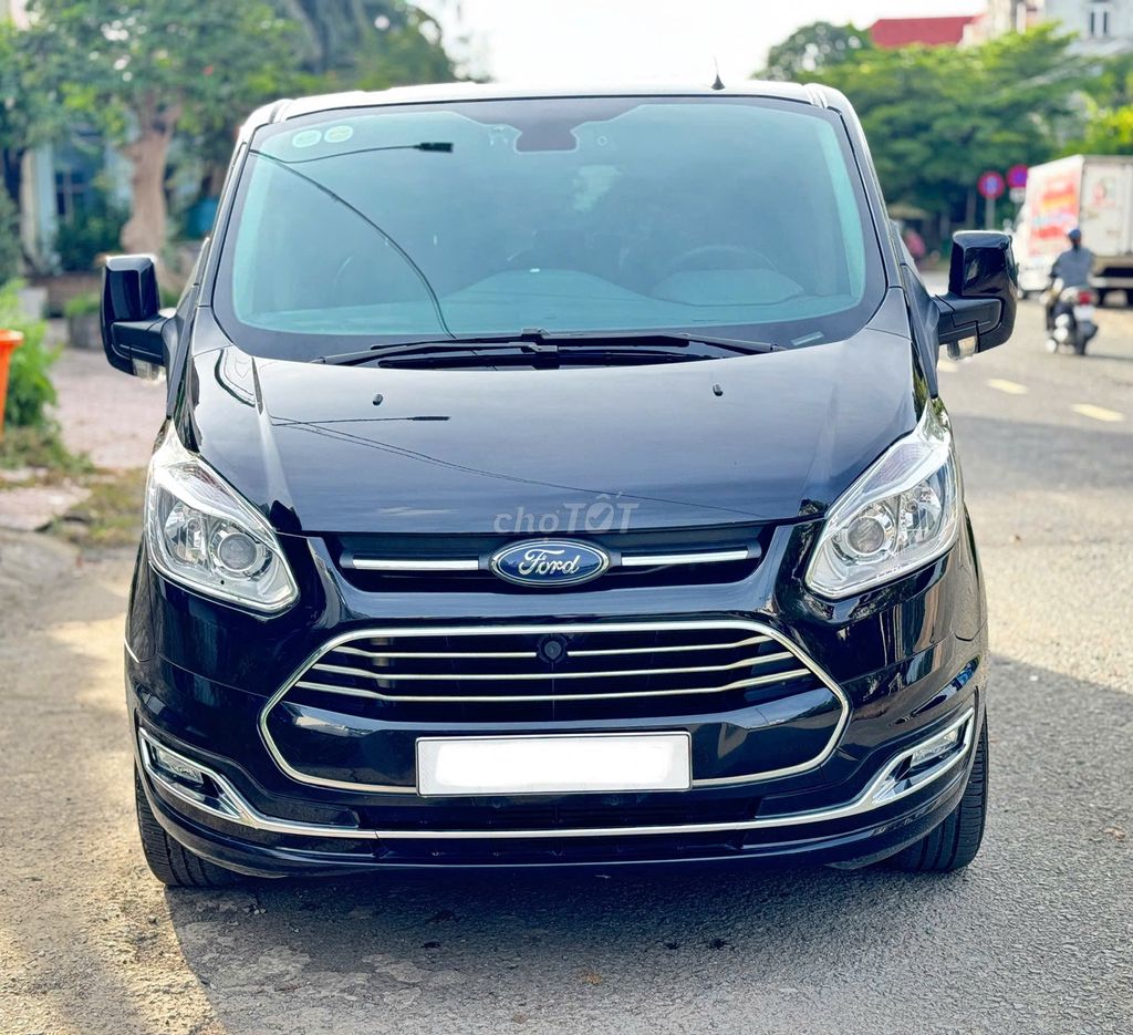 Tourneo 2021 - 7 chỗ - 85.000KM. Mua bán Ô tô tại Quận 12 Tp Hồ Chí Minh được đăng bởi Hoàng Ford SG hình 2