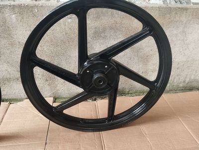 Mâm SYM 6 cây. Mua bán Phụ tùng xe tại Thành phố Trà Vinh Trà Vinh được đăng bởi Kha