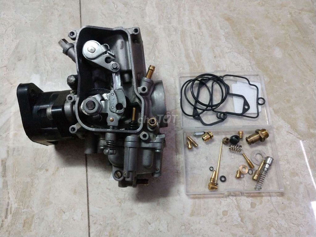 0935387304 - Bình xăng cào cào 450cc trung quốc