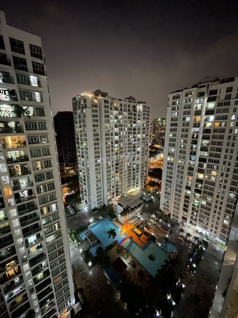 Bán căn hộ New Saigon 3, 3PN full nội thất, 121m2, giá 2,85 tỷ.