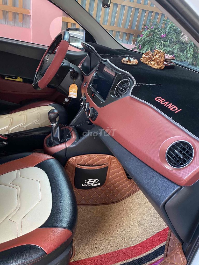 Hyundai Grand i10 2018 Grand 1.2 MT - 8000 km. Mua bán Ô tô tại Thị Xã Buôn Hồ Đắk Lắk được đăng bởi Nho Huynh hình 7