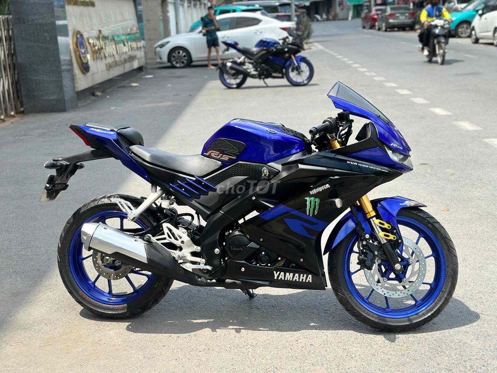 xe R15v3 đk 2021 mới k tỷ vết. Mua bán Xe máy tại Quận Nam Từ Liêm Hà Nội được đăng bởi cửa hàng xe máy yến thắng  hình 3