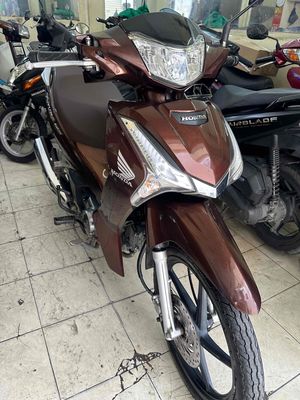 Future Led Fi 2018. bánh mâm đĩa. BSTP 1 đời chủ. Mua bán Xe máy tại Quận Bình Thạnh Tp Hồ Chí Minh được đăng bởi Lê Nhân