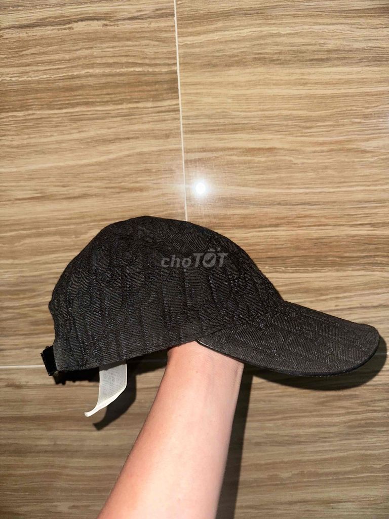 Nón Dior nam. Mua bán Phụ kiện thời trang khác tại Thành phố Cà Mau Cà Mau được đăng bởi Đăng  hình 1