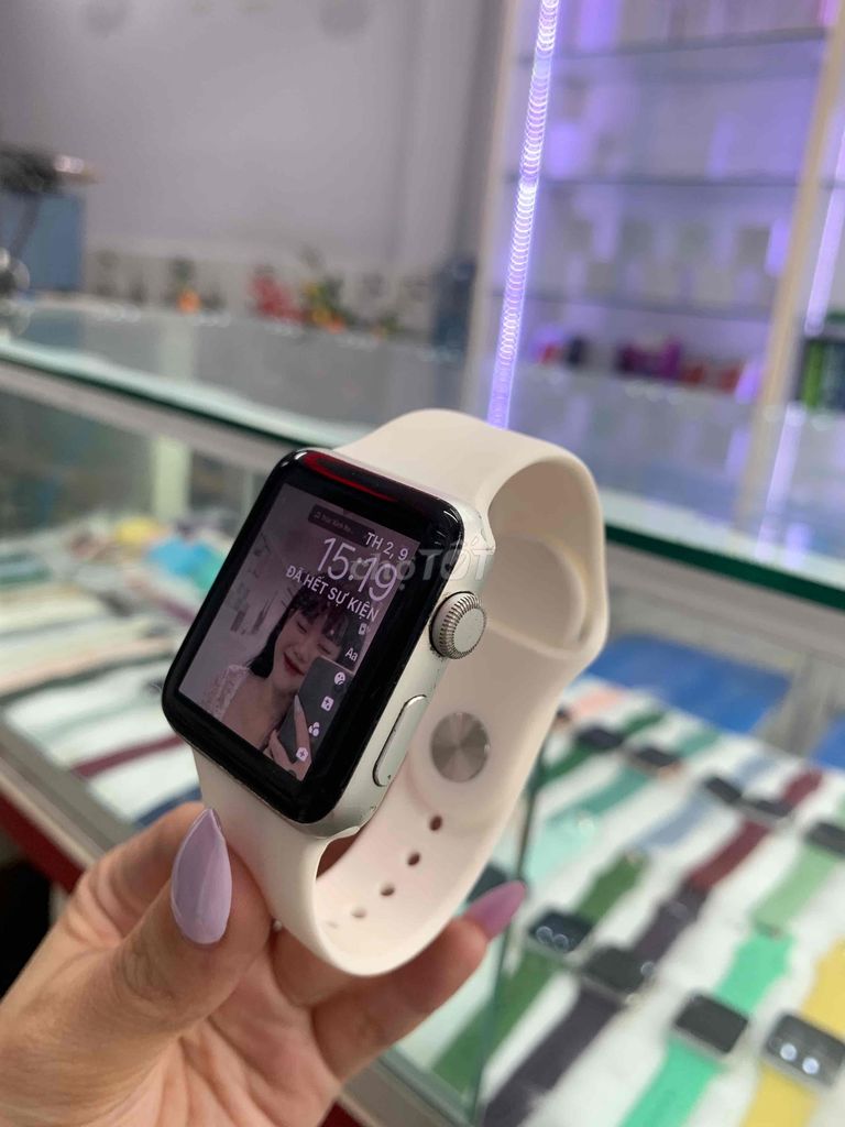 applewatch series3.42mm nhom trắng