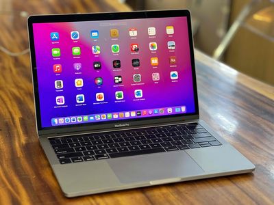 MACBOOK PRO TOUCHBAR 2019 I7 2.8/ 16G/ 256G ZIN. Mua bán Laptop tại Quận Hải Châu Đà Nẵng được đăng bởi Việt Lê