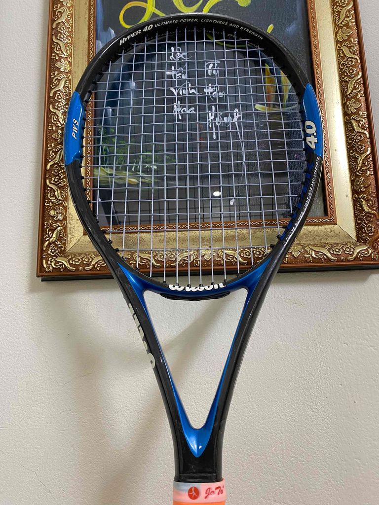 vợt tennis wilson 4.0