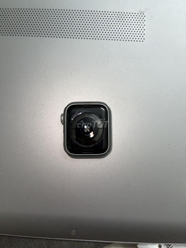 Bán xác Apple Watch s5 40mm