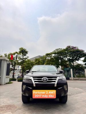 Toyota Fortuner 2.4MT 2017 - 100.000km