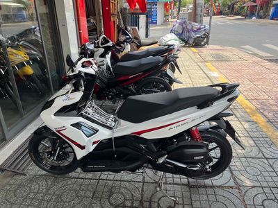 Có dự án mới nên cần ra đi con xe tâm huyết. ab125. Mua bán Xe máy tại Huyện Nhà Bè Tp Hồ Chí Minh được đăng bởi Tran