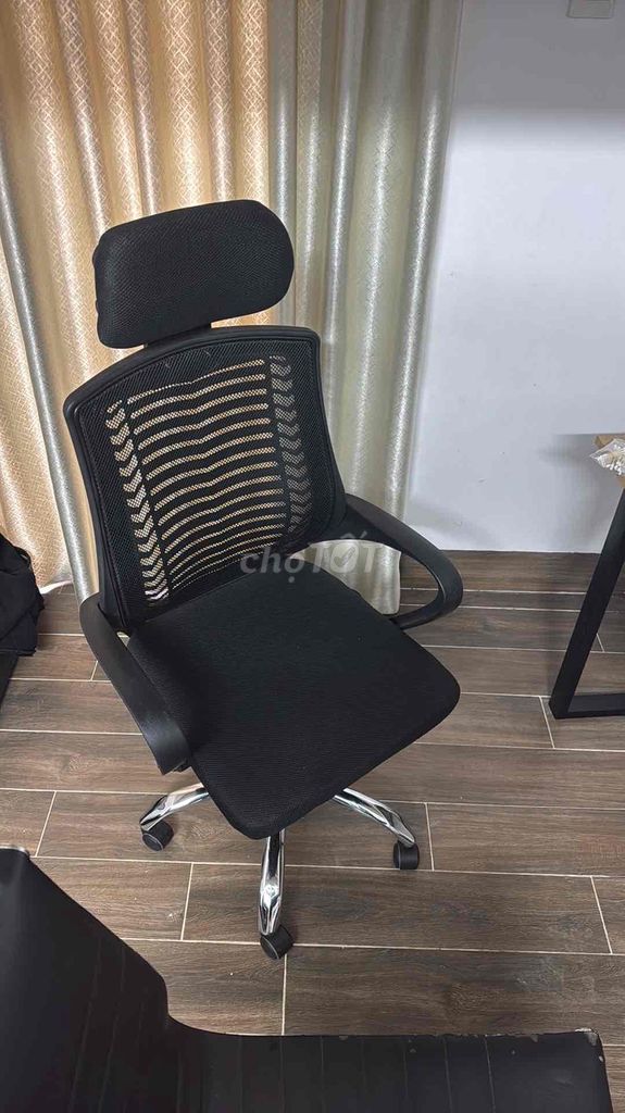 Ghế văn phòng Lưới, Da Đen Đã sử dụng. Mua bán Đồ dùng văn phòng tại Quận Liên Chiểu Đà Nẵng được đăng bởi Dũng Bii hình 1