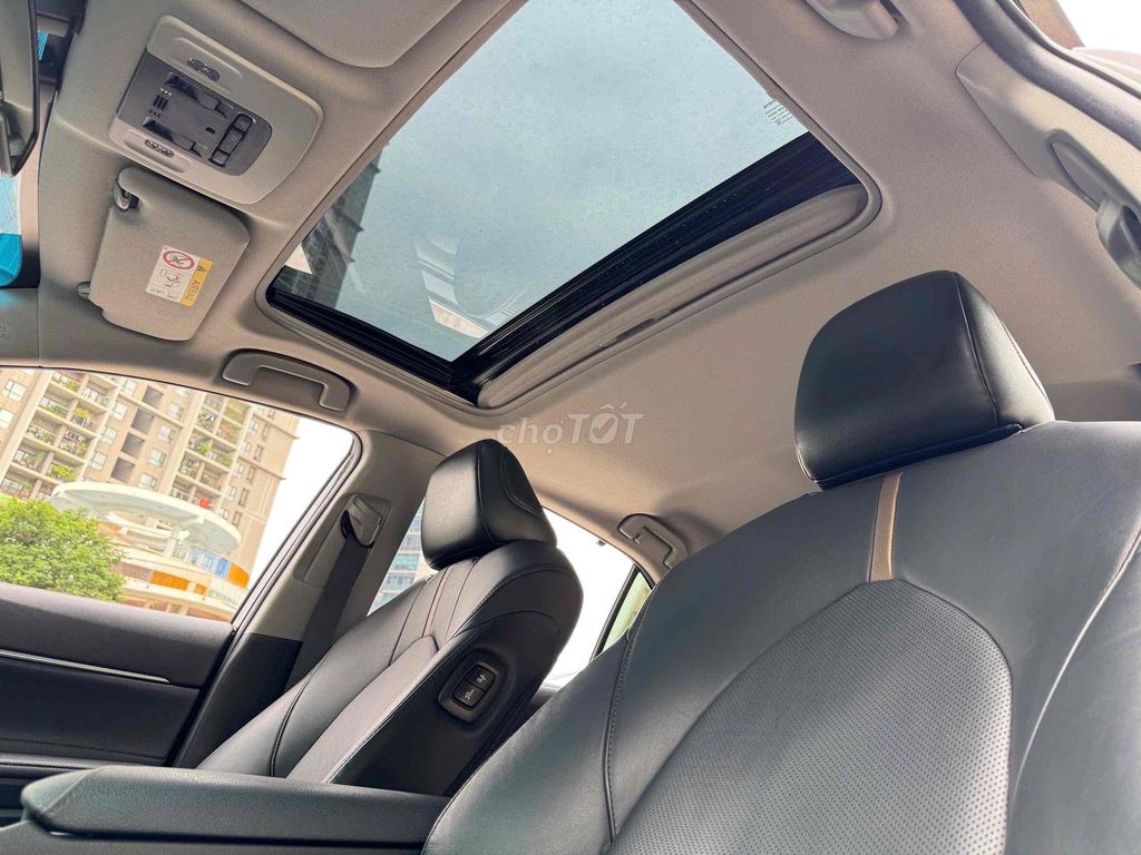 Camry 2.5Q 2020 cực chất - BH chính hãng. Mua bán Ô tô tại Quận Nam Từ Liêm Hà Nội được đăng bởi Đại lý Toyota Mỹ Đình hình 12