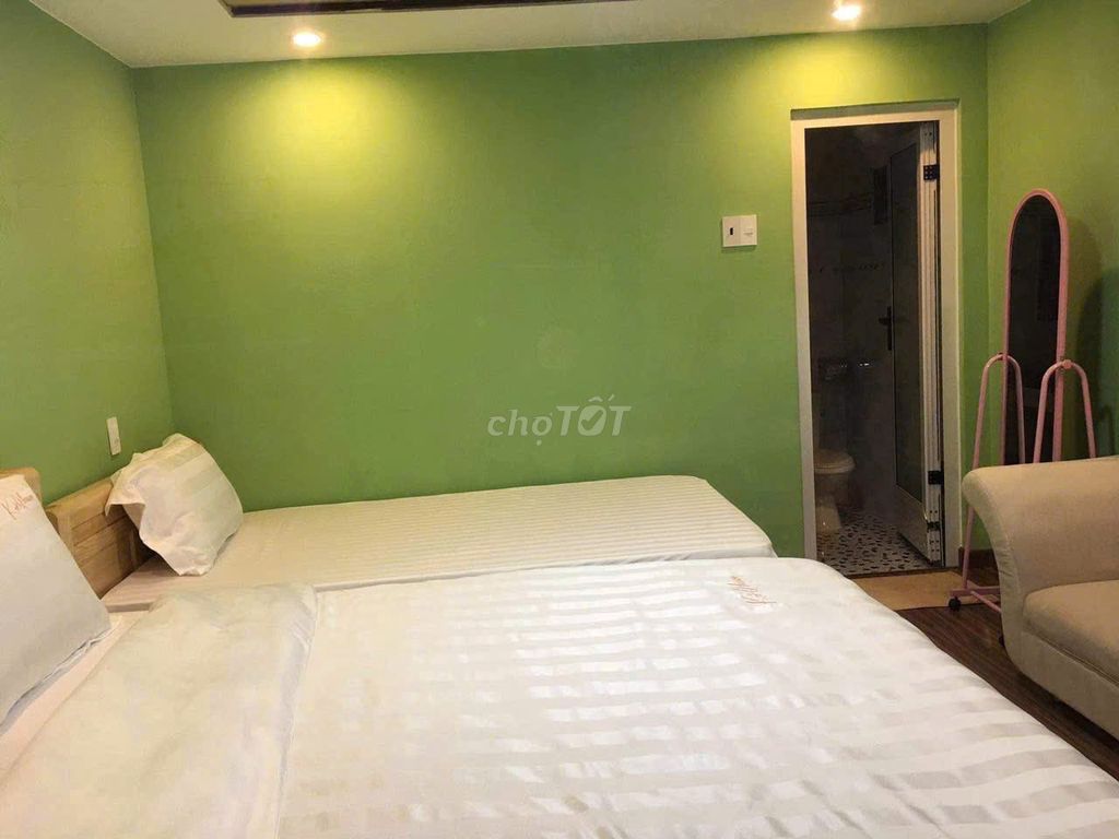 Bán Homestay gồm 15p 1600m2 - 13 Tỷ