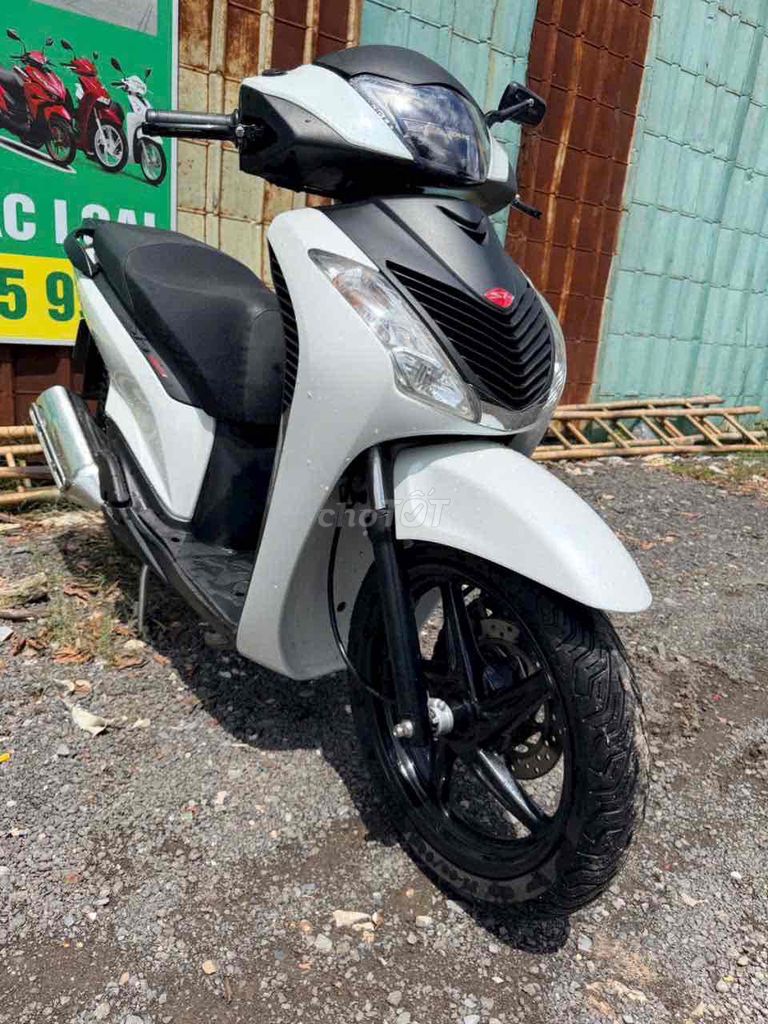 Honda SH 125i 2010 белый Италия