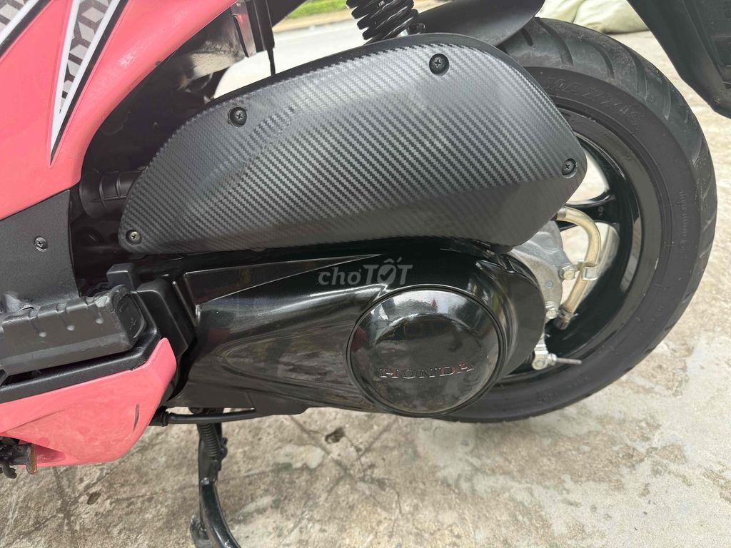 Honda Dylan 150 màu Hồng. Mua bán Xe máy tại Quận Ninh Kiều Cần Thơ được đăng bởi CHXM HƯNG 39  Bán Trả Góp hình 9