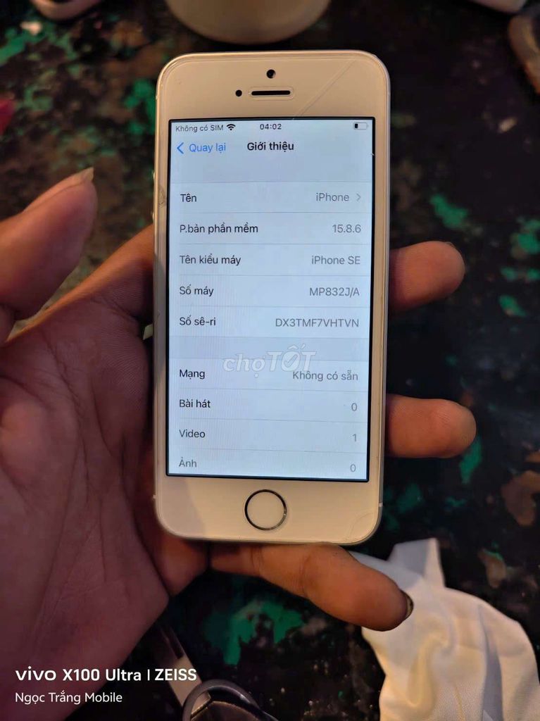 Apple iPhone SE 32GB Bạc 86%. Mua bán Điện thoại tại Quận 10 Tp Hồ Chí Minh được đăng bởi Trắng hình 1