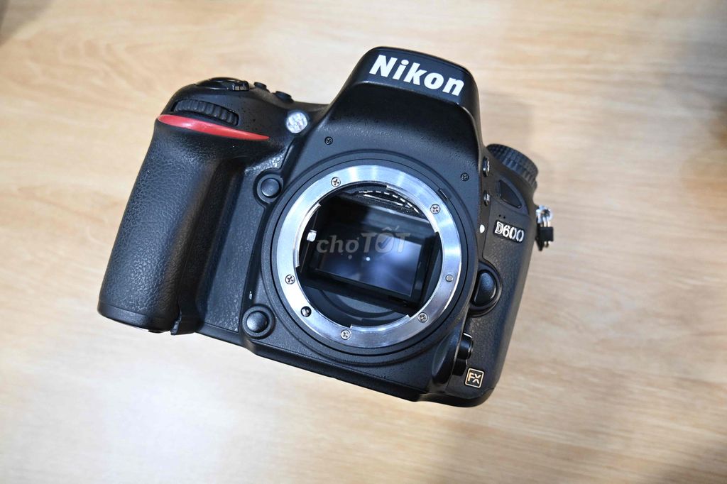 Máy ảnh Nikon D600 Đẹp 11K. Mua bán Máy ảnh, Máy quay tại Quận Tân Bình Tp Hồ Chí Minh được đăng bởi Lê Thị Phương Thảo hình 1