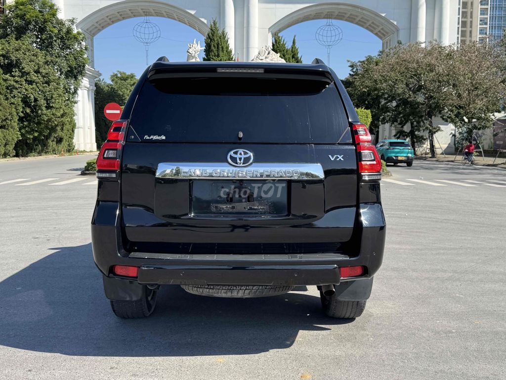 CẦN BÁN TOYOTA PRADO 2.7 VX MODEL 2018 SIÊU MỚI. Mua bán Ô tô tại Quận Bắc Từ Liêm Hà Nội được đăng bởi Mr PHÁT THÁI HÀ AUTO hình 6