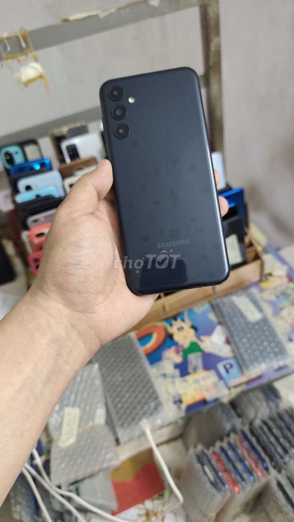 Samsung M14 5G, 128gb, pin 6000. Mua bán Điện thoại tại Quận Gò Vấp Tp Hồ Chí Minh được đăng bởi A LONG   nhận thanh toán THẺ TÍN DỤNG hình 1