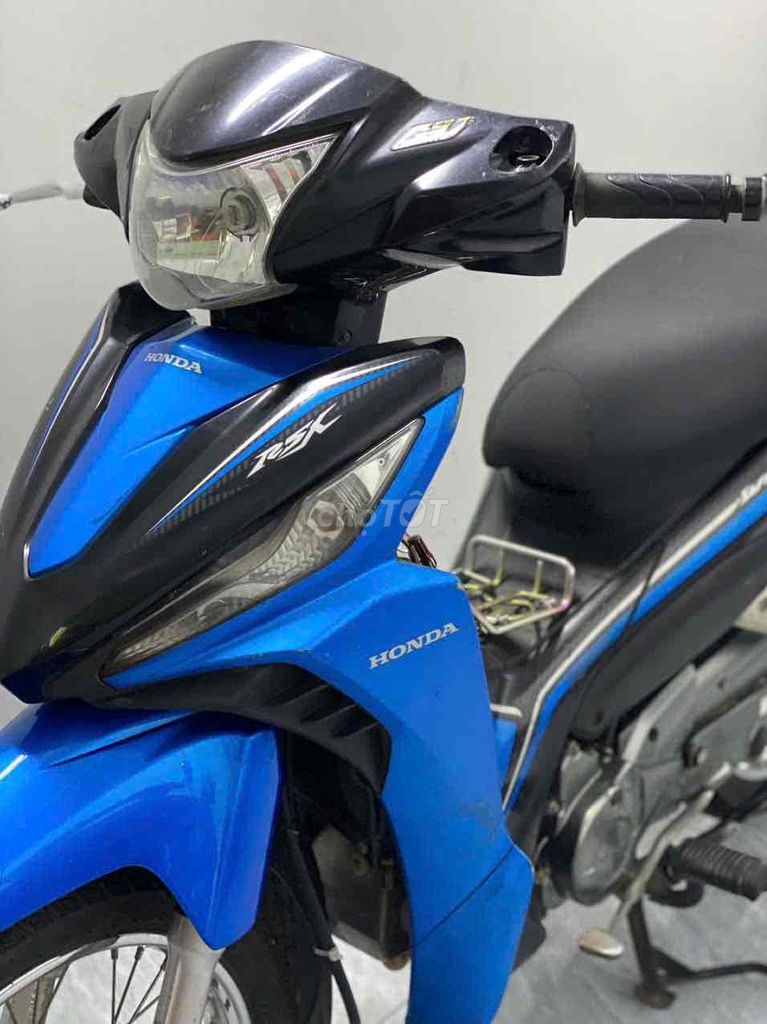Honda Wave RSX FI Xanh đen biển Hà Nội. Mua bán Xe máy tại Quận Nam Từ Liêm Hà Nội được đăng bởi Xe Máy Tấn Hiền  hình 5
