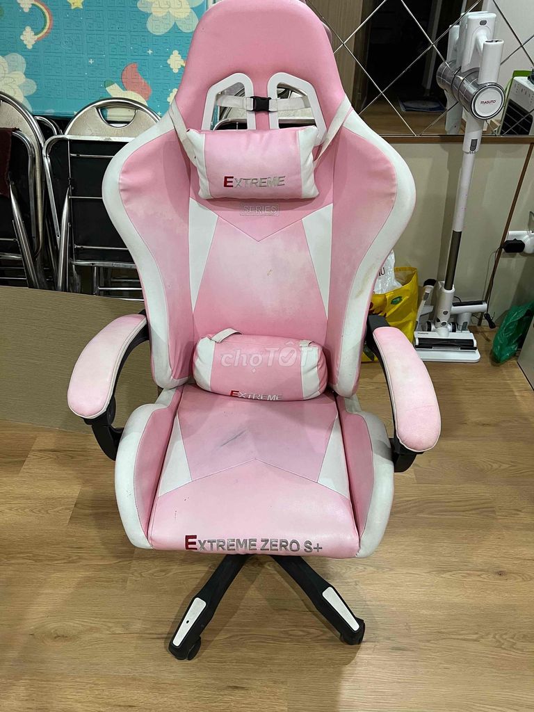 Ghế gaming. Mua bán Bàn ghế tại Quận Liên Chiểu Đà Nẵng được đăng bởi Hai Tran hình 1