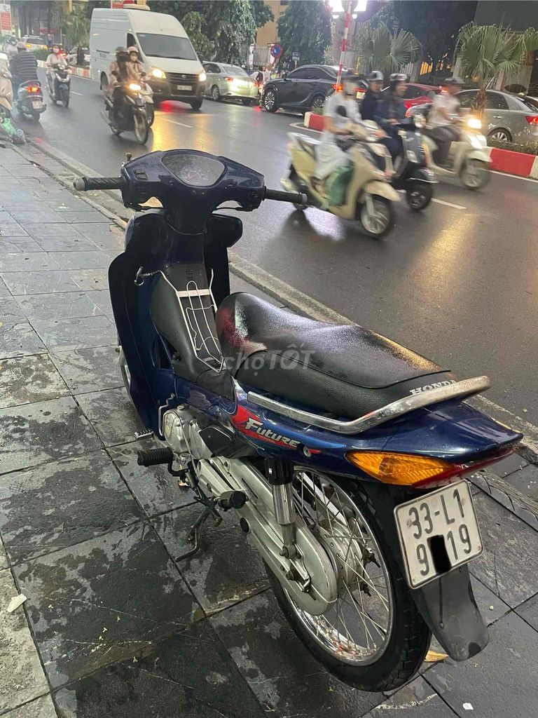 Cầm đồ thanh lý xe futune máy nguyên zin chất 2002. Mua bán Xe máy tại Quận Hà Đông Hà Nội được đăng bởi nguyenquan hình 4
