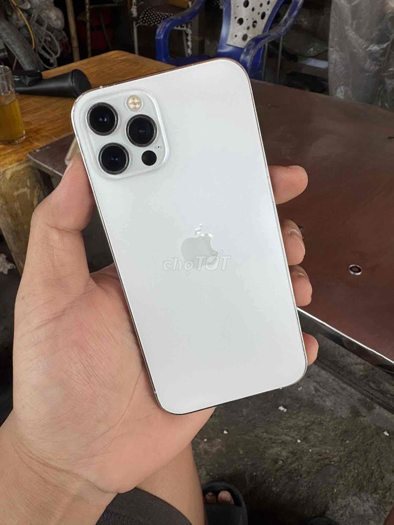 Apple iPhone 12 Pro 256GB Trắng. Mua bán Điện thoại tại Quận Kiến An Hải Phòng được đăng bởi Nguyễn Nghĩa hình 1