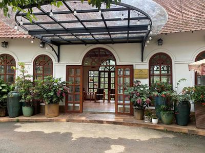 Cần tuyển bảo vệ làm cho Resort