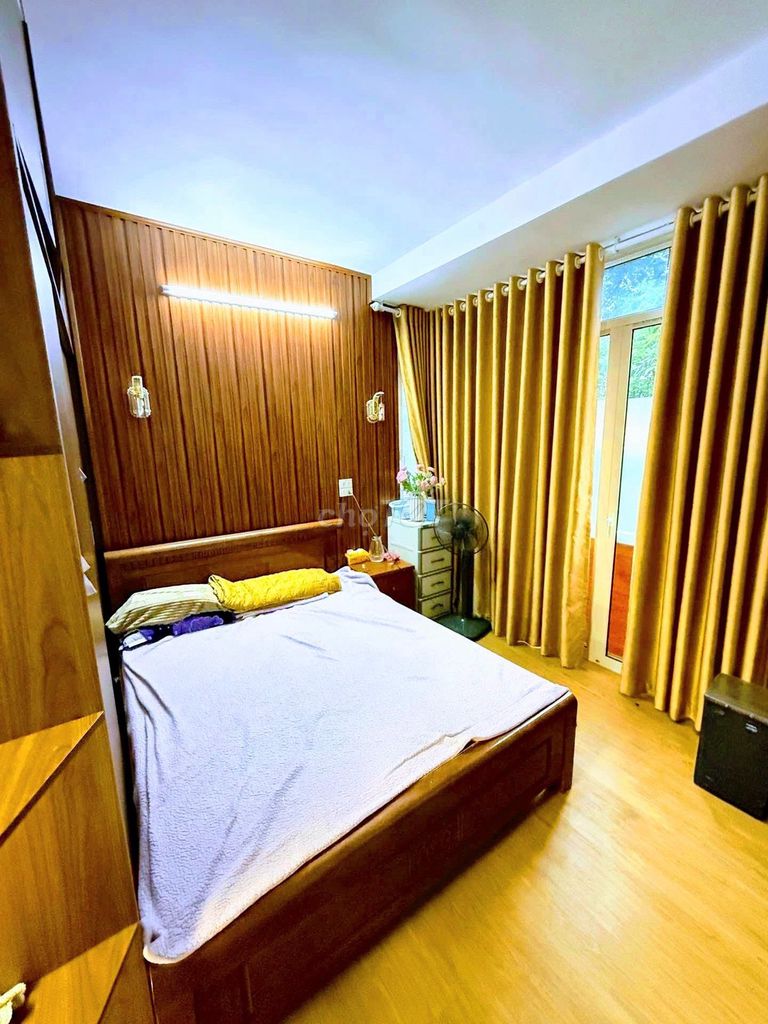 Bán nhà 6 tầng thang máy Tân Triều, Giáp Văn Quán, Hà Đông