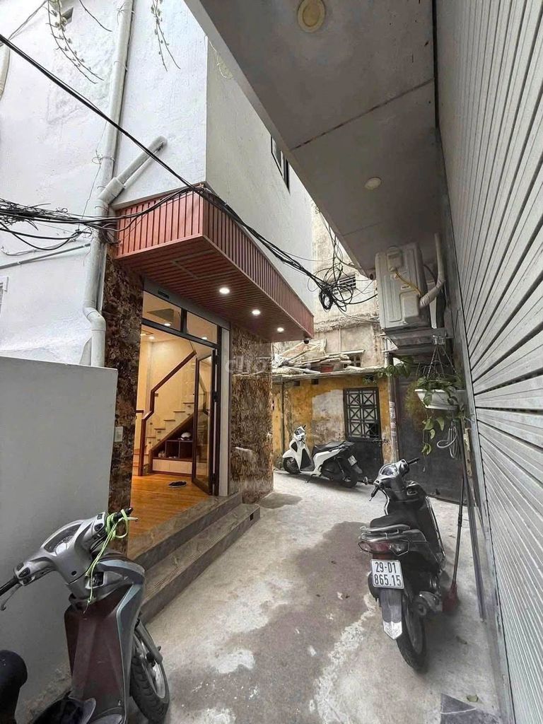 Дом в аренду в Кхам Тхиене, Донг Да, 4BR, 13tr