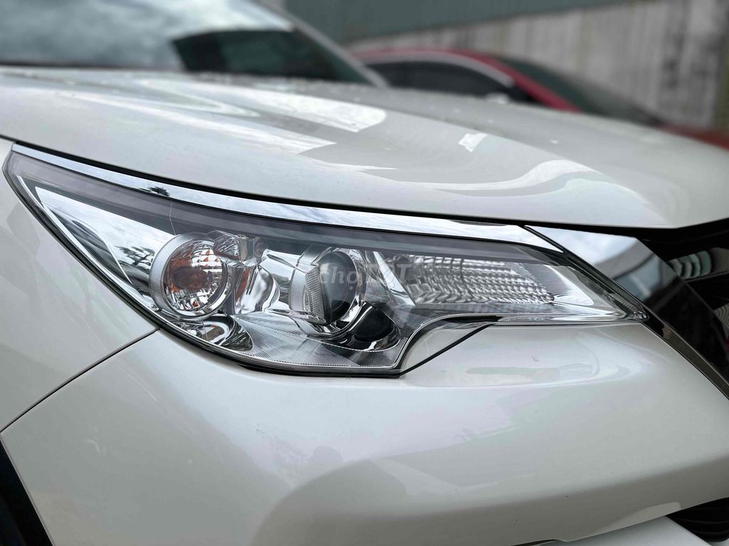 Toyota Fortuner 2018 2.7V 4x2 - 7c tự động Xăng. Mua bán Ô tô tại Quận Bình Thạnh Tp Hồ Chí Minh được đăng bởi phuongneo hình 3