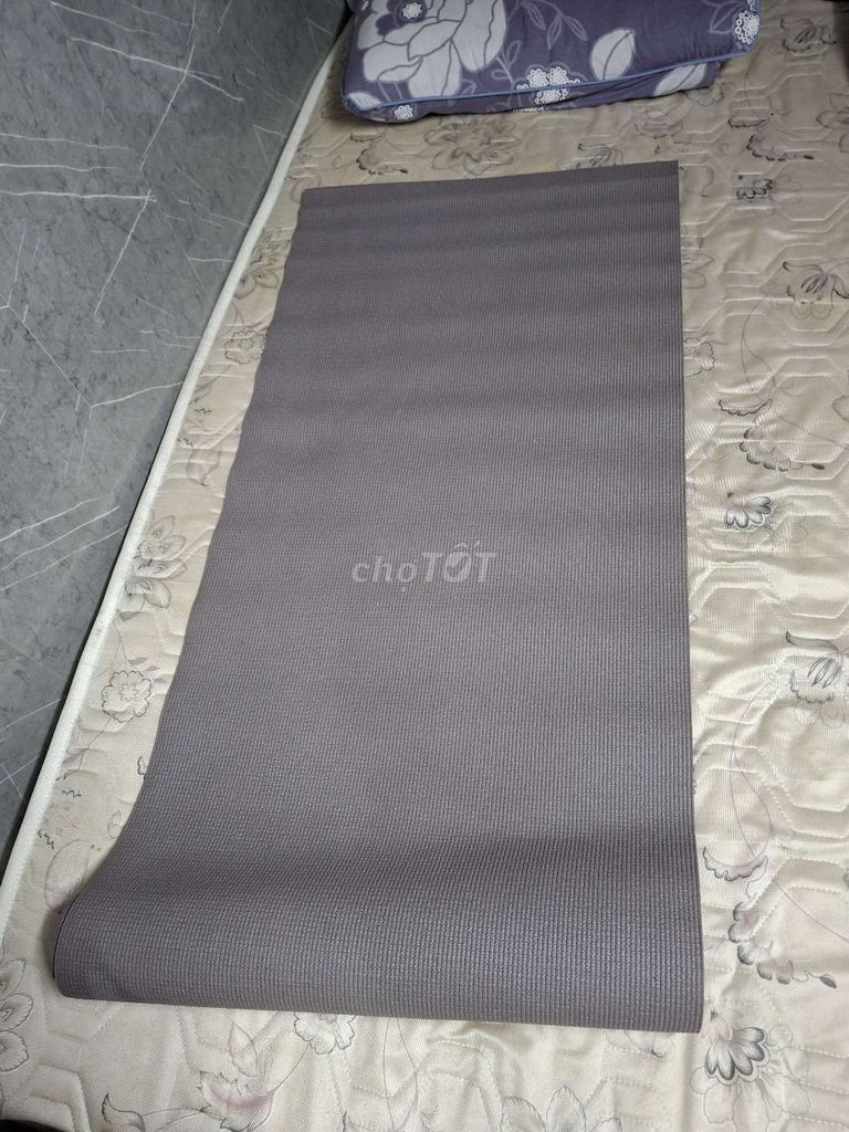 Thảm tập Yoga màu Xám. Mua bán Đồ thể thao, Dã ngoại tại Quận 4 Tp Hồ Chí Minh được đăng bởi Hạnh hình 1