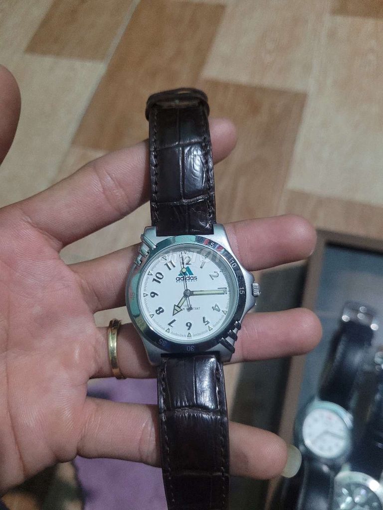 Đồng hồ Adidas Unisex Thép không gỉ. Mua bán Đồng hồ tại Thị xã Tân Uyên Bình Dương được đăng bởi Hí Vintage hình 1