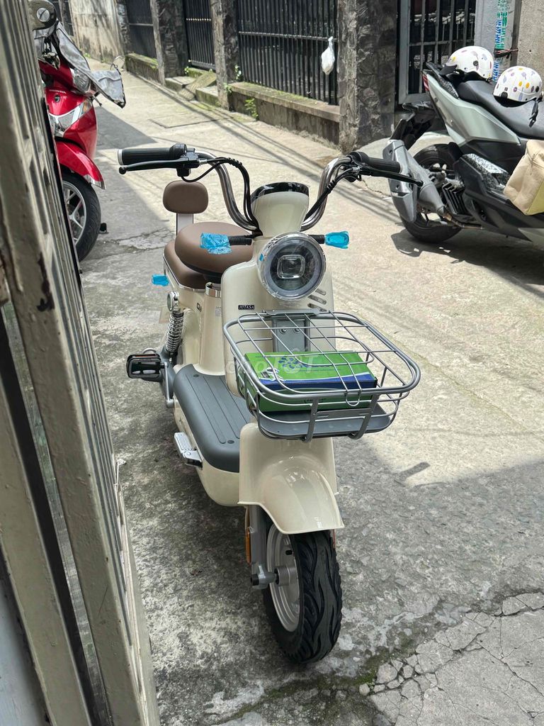 Xe điện Hitasa dùng 2 3lần. Mua bán Xe điện tại Thành phố Dĩ An Bình Dương được đăng bởi Trâm Ngọc hình 2