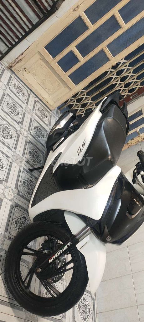 Xe SH150 abs. Mua bán Xe máy tại Quận Bình Thạnh Tp Hồ Chí Minh được đăng bởi Tấn hình 12