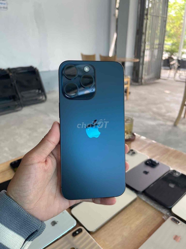 iPhone 15 Pro Max 256GB Xanh VN/A. Mua bán Điện thoại tại Huyện Châu Thành Long An được đăng bởi Lê Đức Trung hình 1