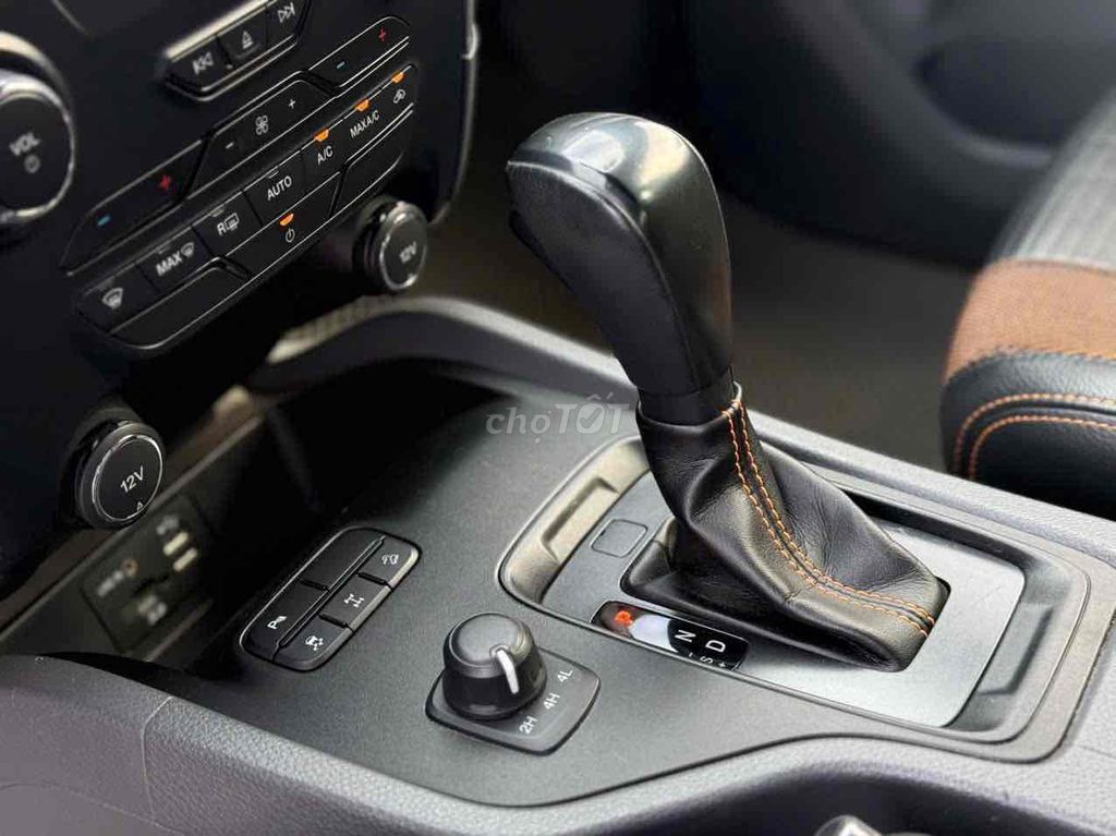 Ford Ranger Wildtrak 2016 3.2L 4x4 100000 km. Mua bán Ô tô tại Thành phố Tây Ninh Tây Ninh được đăng bởi Mua Bán xe Ford Đã Qua Sử Dụng Chính Hãng hình 5