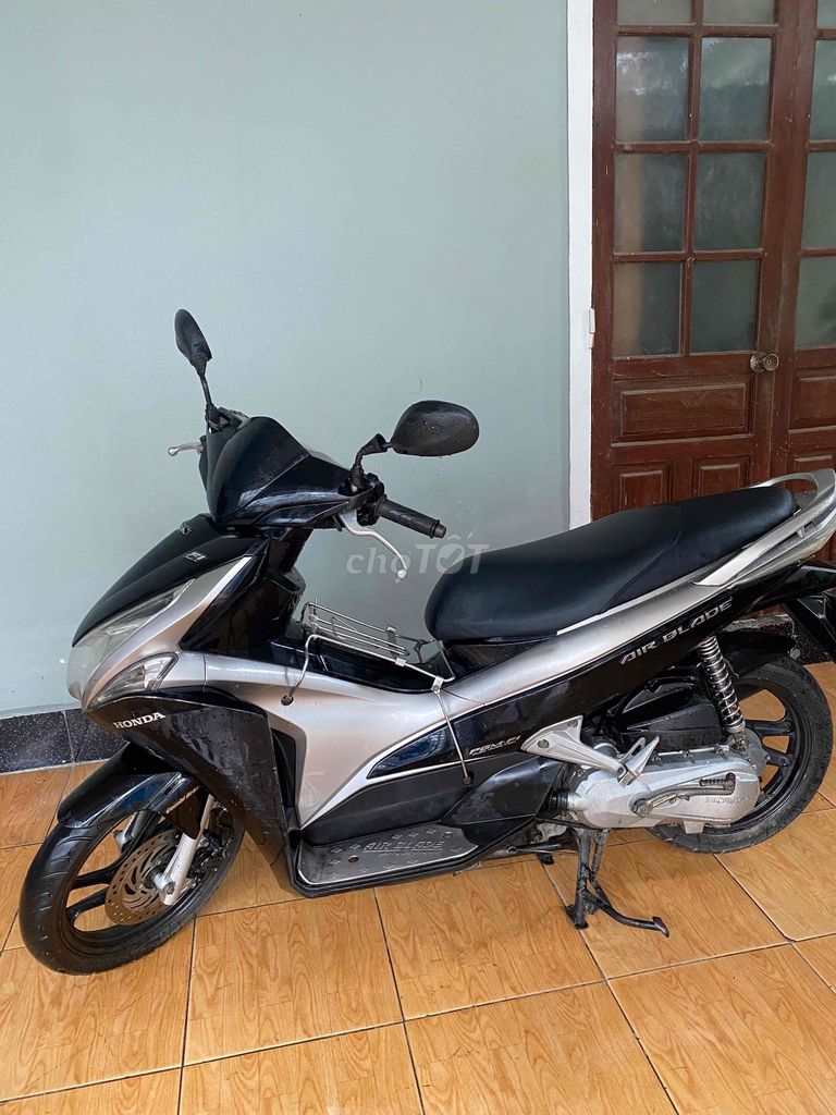 bán xe airblade xe máy êm đầy đủ chức năng. Mua bán Xe máy tại Thành phố Huế Thừa Thiên Huế được đăng bởi Thúc Thiện hình 1