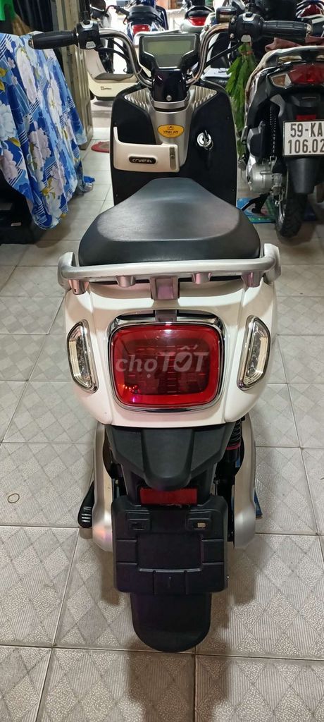 Xe máy Điện Sunra 5bình ắcqui đẹp. Mua bán Xe điện tại Quận 5 Tp Hồ Chí Minh được đăng bởi THẮNG Q5 hình 4