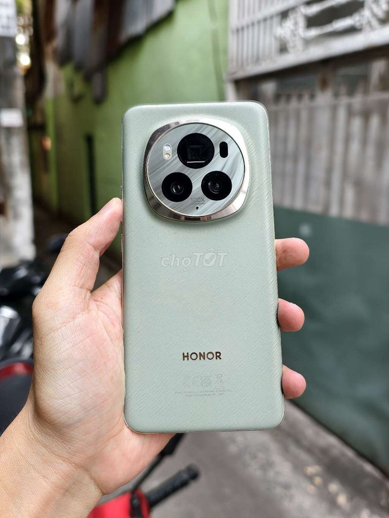 Honor Magic 6 Pro 12/512 QT Xanh kèm sạc. Mua bán Điện thoại tại Quận Gò Vấp Tp Hồ Chí Minh được đăng bởi Thanh Tri hình 1