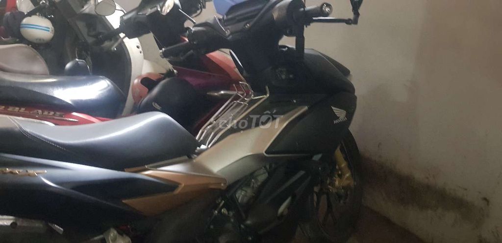 Bán e winer v2 đẹp. Mua bán Xe máy tại Quận Ba Đình Hà Nội được đăng bởi Mr Phương hình 4