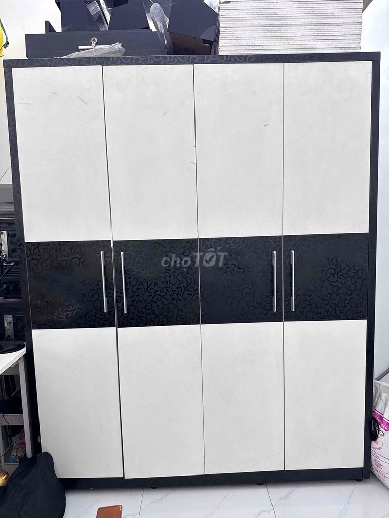 Tủ quần áo gỗ công nghiệp 4 cánh. Mua bán Tủ, kệ gia đình tại Quận 12 Tp Hồ Chí Minh được đăng bởi Quynh Anh hình 1