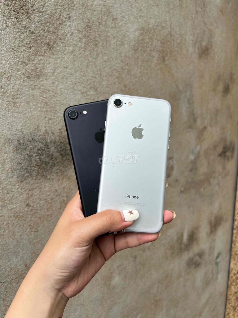 Cần bán Iphone 7g zin đẹp nhỏ gọn 32G quốc tế. Mua bán Điện thoại tại Thành phố Qui Nhơn Bình Định được đăng bởi Gia Long hình 1