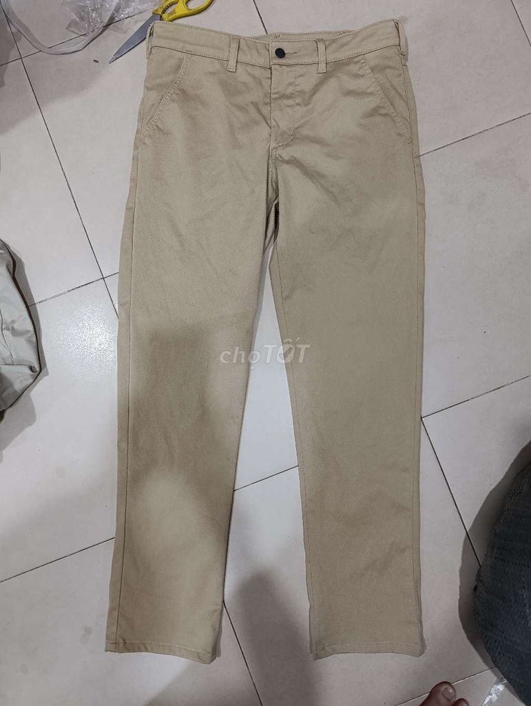 Quần kaki Edwin nam vải mềm mại size 32. Mua bán Quần áo tại Quận 1 Tp Hồ Chí Minh được đăng bởi Đồ Seconhand Vintage hình 1
