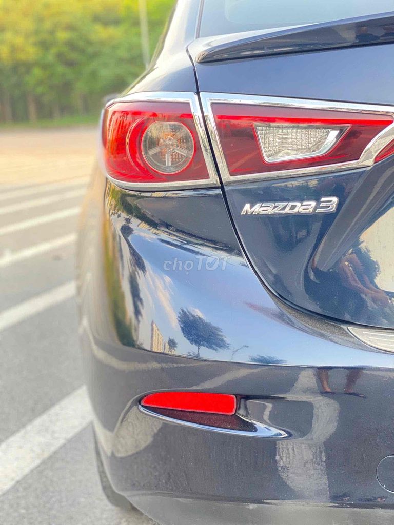 Mazda 3 2017 1.5 AT Sedan Flip phanh điện tử. Mua bán Ô tô tại Quận Nam Từ Liêm Hà Nội được đăng bởi Lưu quang kiên hình 7