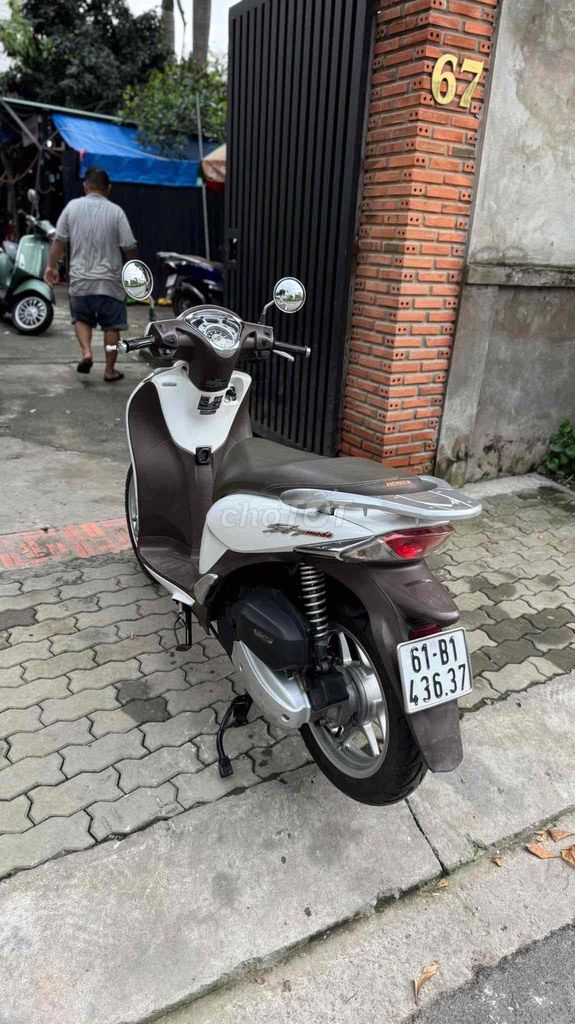 SH Mode 2014. Mua bán Xe máy tại Quận Bình Thạnh Tp Hồ Chí Minh được đăng bởi Quyphan hình 2