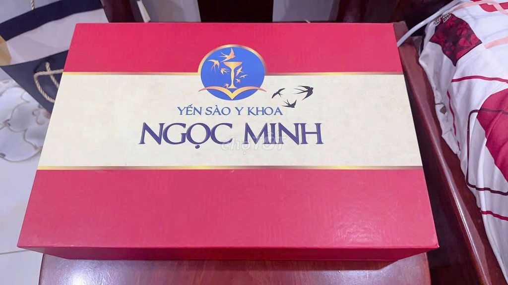 Hộp quà Yến Sào Y Khoa Ngọc Minh Cao Cấp( 100g Yến