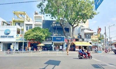 Bán nhà mt Hậu Giang, vị trí đẹp Q6 , 5,2*16m ,đang cho thuê 27tr/th. Mua bán nhà ở tại Quận 6 Tp Hồ Chí Minh được đăng bởi Triều 