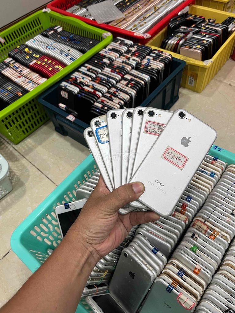 Sỉ SL 7G, 8G, SE2020 Zin Full CN. Mua bán Điện thoại tại Thị xã Bến Cát Bình Dương được đăng bởi Ti Ti Store hình 1