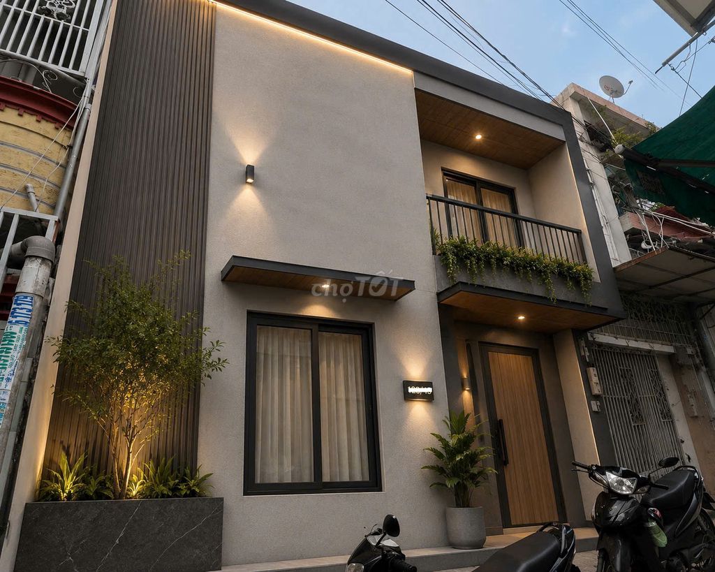 Cần Bán  Nhà Hẻm 3 Met Đường Cao Lỗ , Khu TTTM PARC MALL  42m2